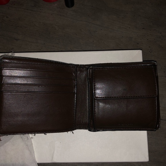 Coach Wallet - Picture 3 of 8